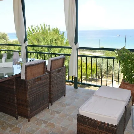 Kristi Loutra Elevtheron