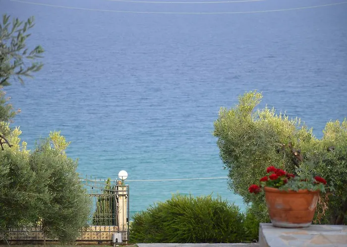 Kristi Loutra Elevtheron